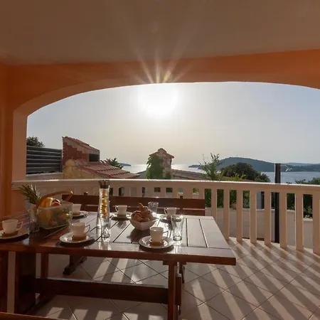 וילה Seaside Luxury With A Swimming Pool Razanj, Rogoznica - 17071 *