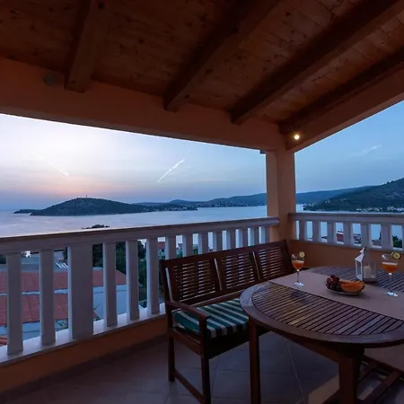 Seaside Luxury With A Swimming Pool Razanj, Rogoznica - 17071
